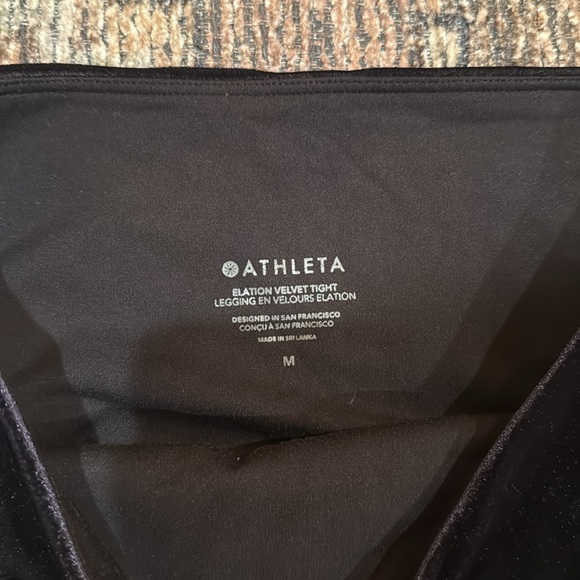 EUC! ๐ค Athleta Elation Velvet Tight, Black, Size M - Picture 3 of 5
